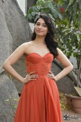 Tamannah Interview About Oopiri
